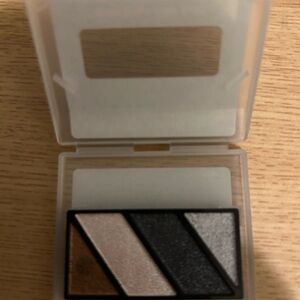 Mary Kay Black and Silver Shimmer Eyeshadow Palette